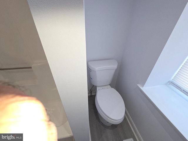 70 SUBURBAN BLVD, Delran, NJ 08075