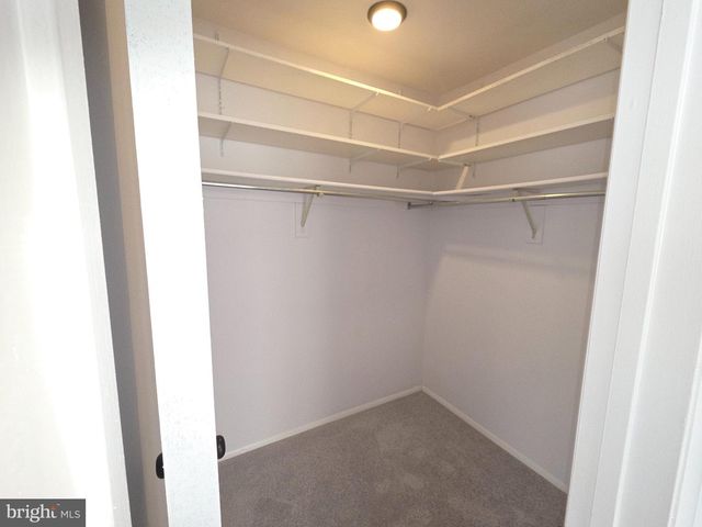 70 SUBURBAN BLVD, Delran, NJ 08075