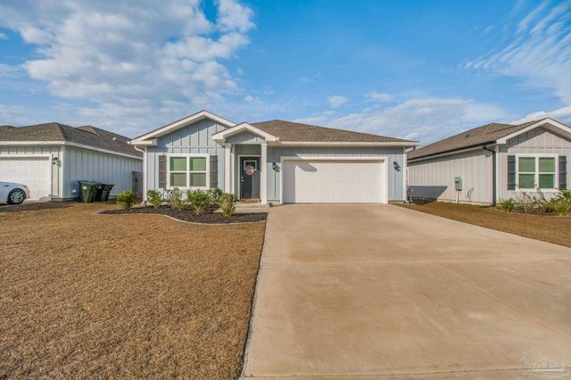 6521 Paso Fino Drive, Bellview, FL 32526