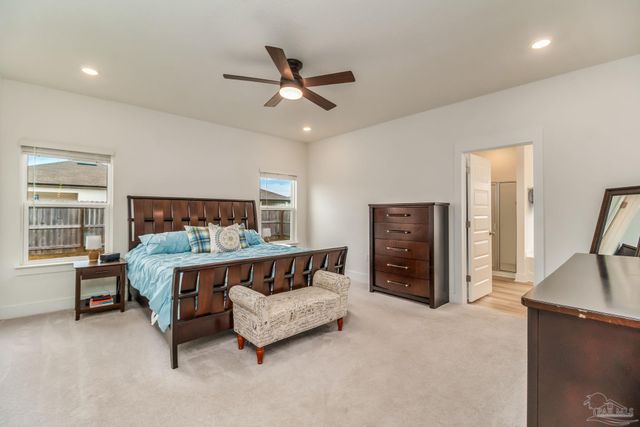 6521 Paso Fino Drive, Bellview, FL 32526