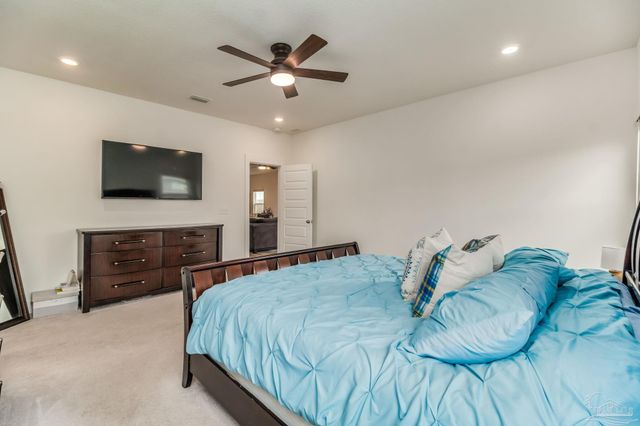 6521 Paso Fino Drive, Bellview, FL 32526