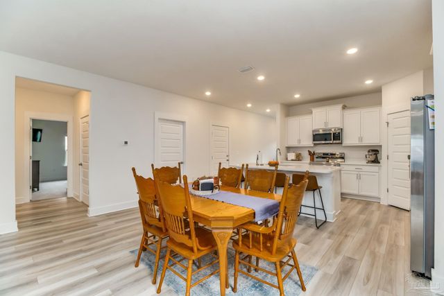 6521 Paso Fino Drive, Bellview, FL 32526