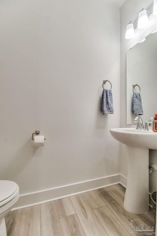 6521 Paso Fino Drive, Bellview, FL 32526