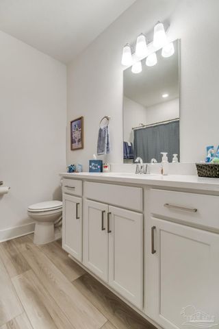 6521 Paso Fino Drive, Bellview, FL 32526