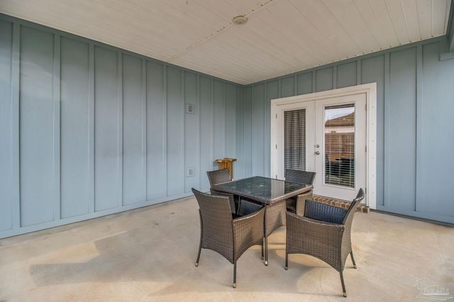 6521 Paso Fino Drive, Bellview, FL 32526