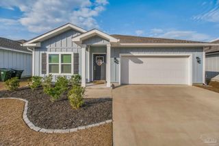 6521 Paso Fino Drive, Bellview, FL 32526