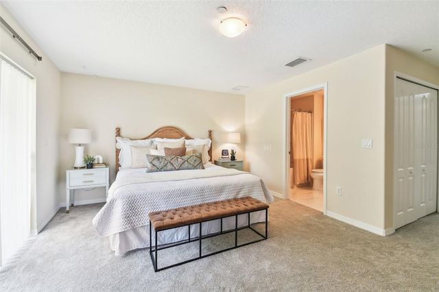 2547 LEXINGTON OAK DRIVE, Brandon, FL 33511