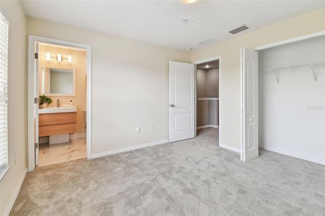 2547 LEXINGTON OAK DRIVE, Brandon, FL 33511