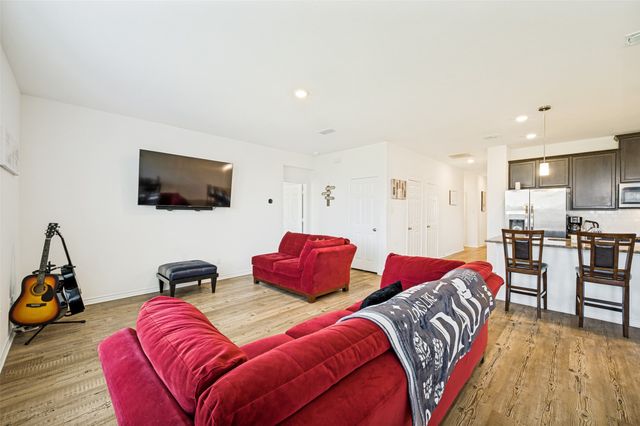 953 Adair Drive, Aubrey, TX 76227