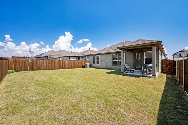 953 Adair Drive, Aubrey, TX 76227