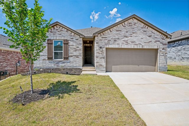 953 Adair Drive, Aubrey, TX 76227