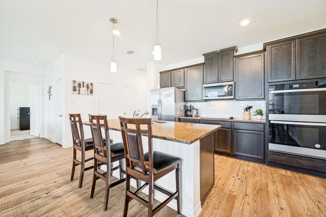 953 Adair Drive, Aubrey, TX 76227