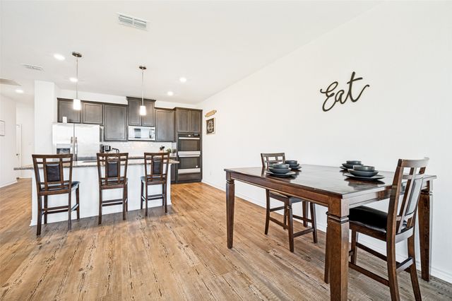 953 Adair Drive, Aubrey, TX 76227