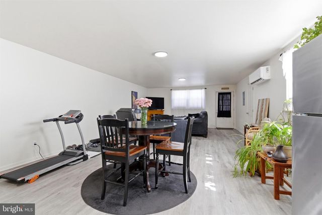 146 WALNUT ST, Mont Clare, PA 19453