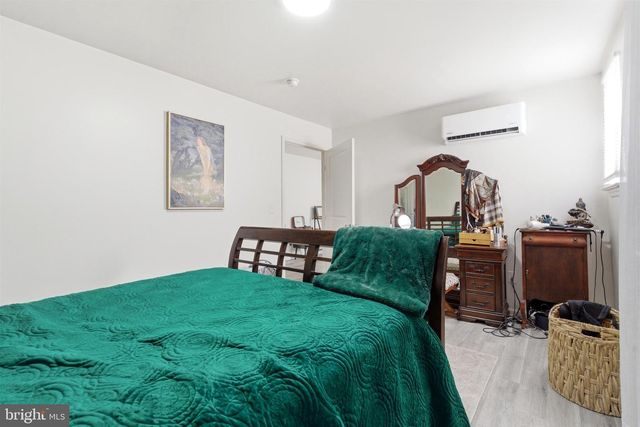 146 WALNUT ST, Mont Clare, PA 19453