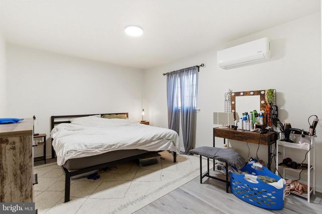 146 WALNUT ST, Mont Clare, PA 19453