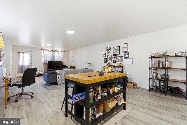 146 WALNUT ST, Mont Clare, PA 19453