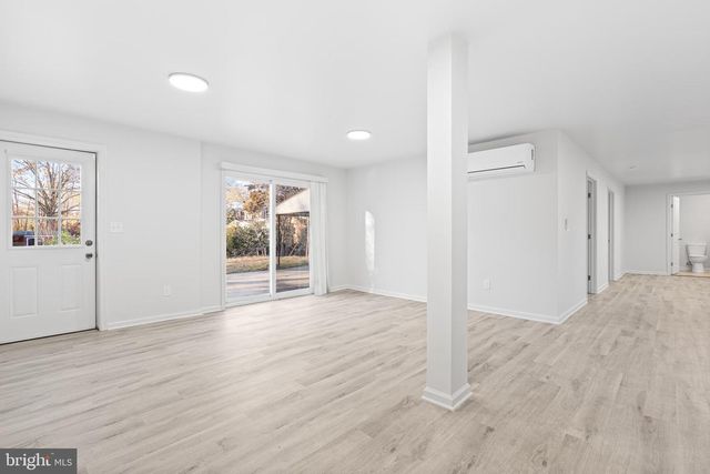 146 WALNUT ST, Mont Clare, PA 19453