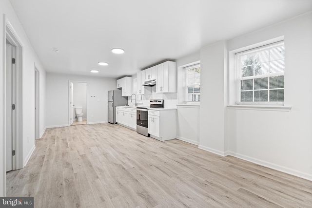 146 WALNUT ST, Mont Clare, PA 19453