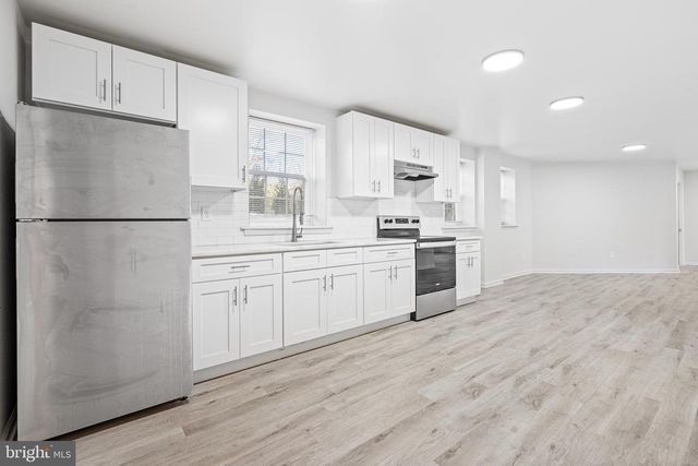 146 WALNUT ST, Mont Clare, PA 19453