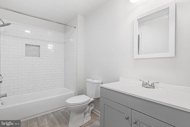 146 WALNUT ST, Mont Clare, PA 19453