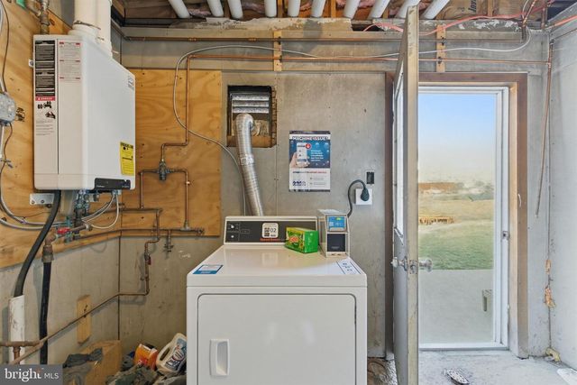 146 WALNUT ST, Mont Clare, PA 19453