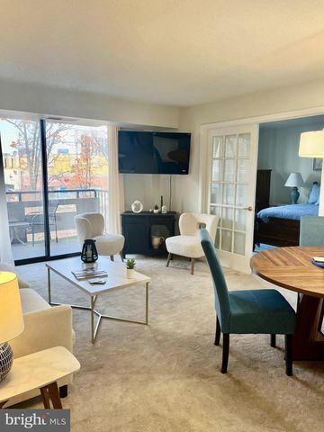 1808 OLD MEADOW RD #1104, Mclean, VA 22102