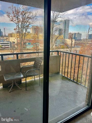 1808 OLD MEADOW RD #1104, Mclean, VA 22102