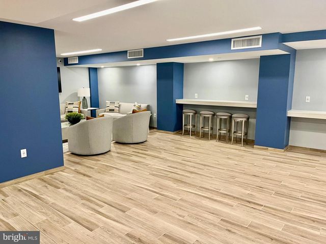 1808 OLD MEADOW RD #1104, Mclean, VA 22102