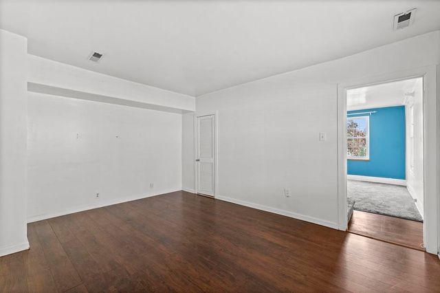 283 High Street, Ceredo, WV 25507