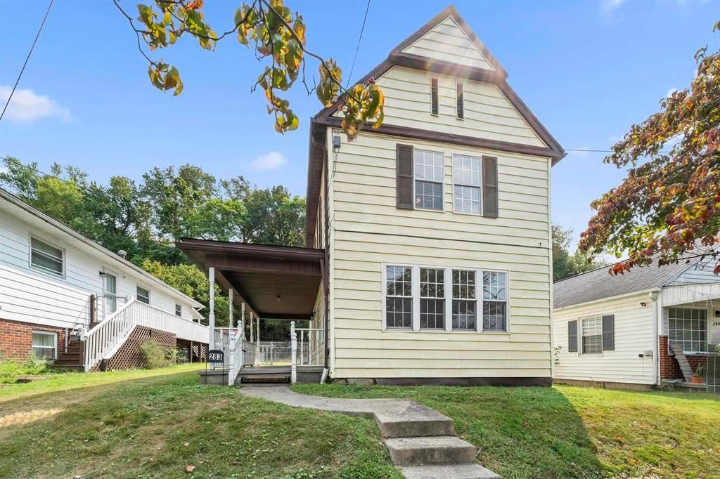 283 High Street, Ceredo, WV 25507