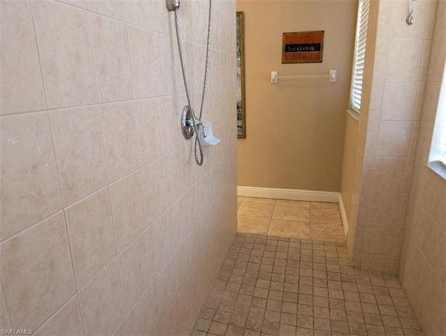 161 SE 17th ST, Cape Coral, FL 33990