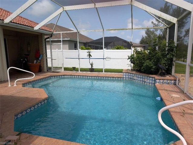 161 SE 17th ST, Cape Coral, FL 33990