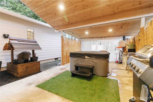 2405 Sunrise Street, Kelso, WA 98626