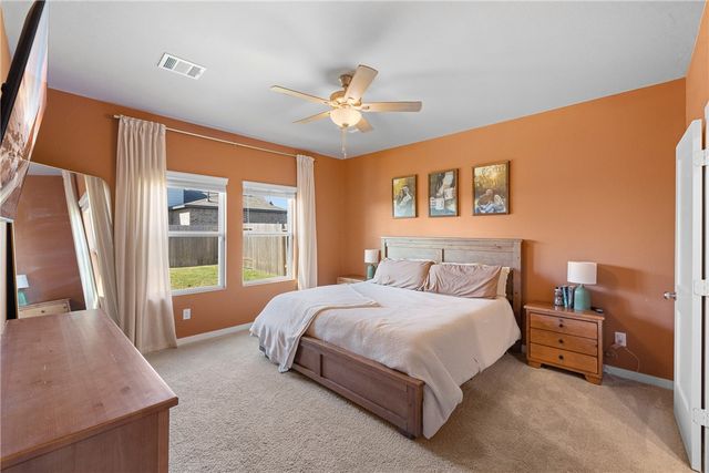 2402 River Way Drive, Navasota, TX 77868