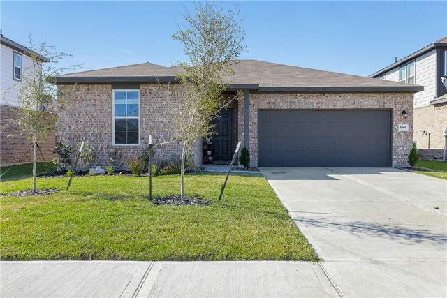 2402 River Way Drive, Navasota, TX 77868