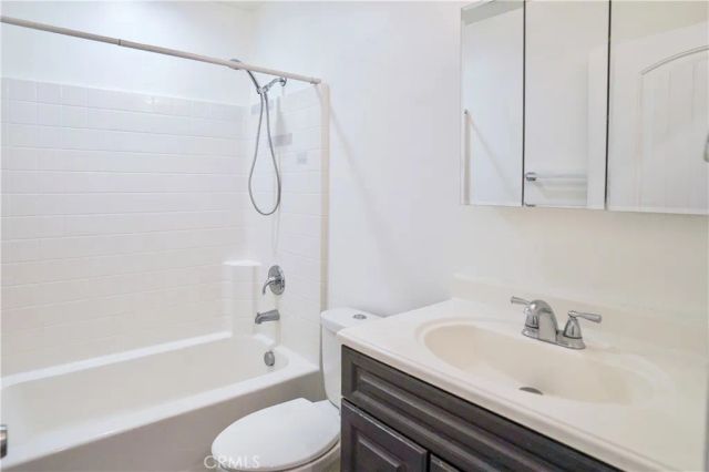 818 E Washington Avenue, San Jacinto, CA 92583