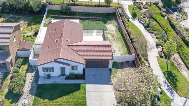 818 E Washington Avenue, San Jacinto, CA 92583