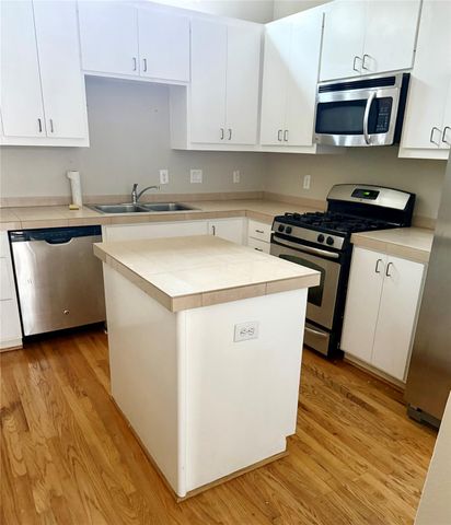 8715 Meadowcroft Drive 801, Houston, TX 77063