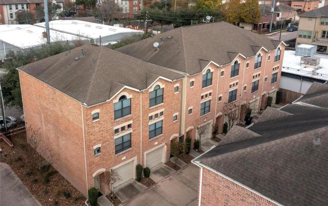 8715 Meadowcroft Drive 801, Houston, TX 77063