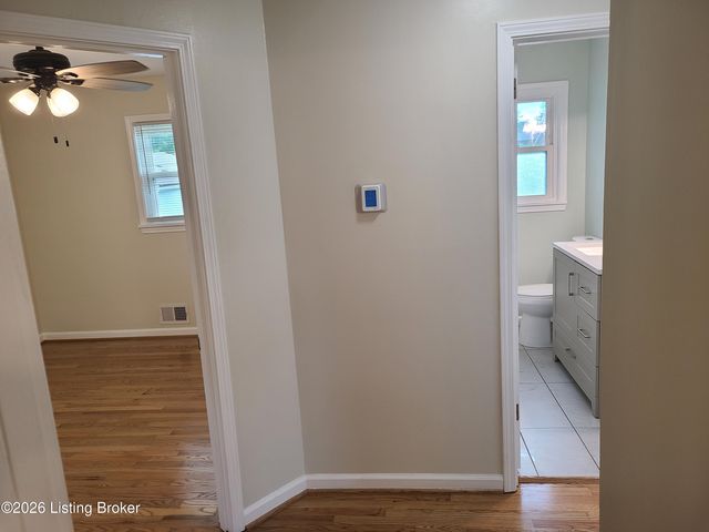 7316 Windemere Dr, Louisville, KY 40214