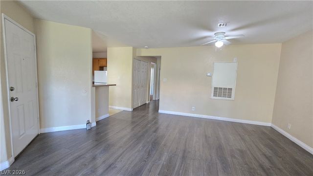 5002 South Rainbow Boulevard 103, Las Vegas, NV 89118