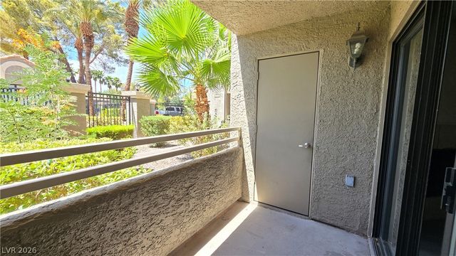 5002 South Rainbow Boulevard 103, Las Vegas, NV 89118