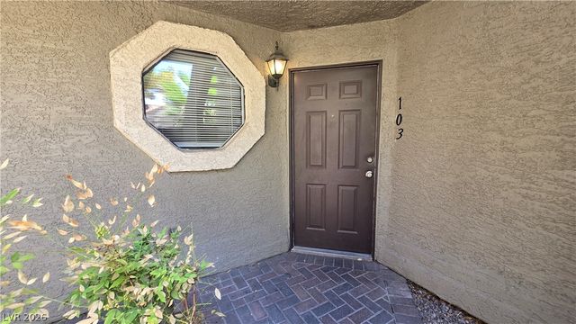 5002 South Rainbow Boulevard 103, Las Vegas, NV 89118