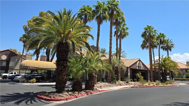5002 South Rainbow Boulevard 103, Las Vegas, NV 89118