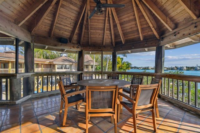 7147 LA LENAIRE DRIVE, Longboat Key, FL 34228