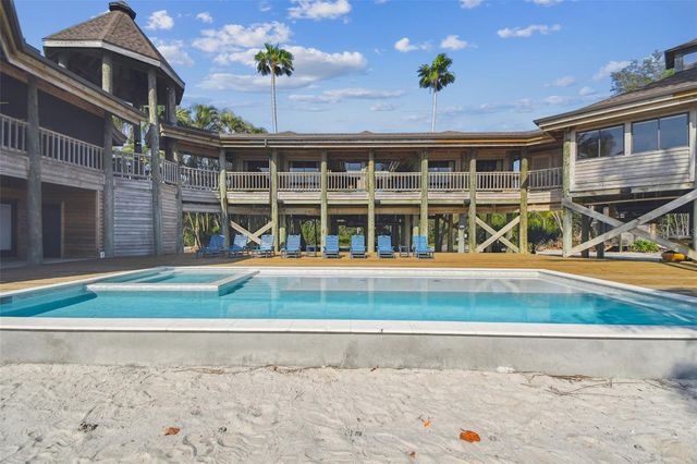 7147 LA LENAIRE DRIVE, Longboat Key, FL 34228