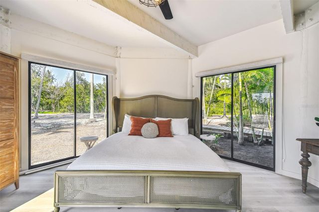 7147 LA LENAIRE DRIVE, Longboat Key, FL 34228