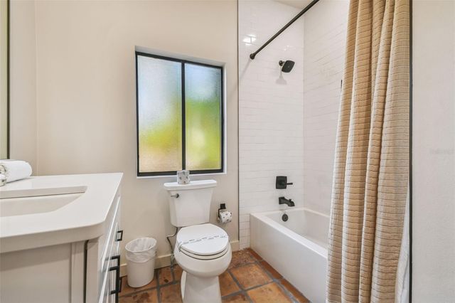 7147 LA LENAIRE DRIVE, Longboat Key, FL 34228