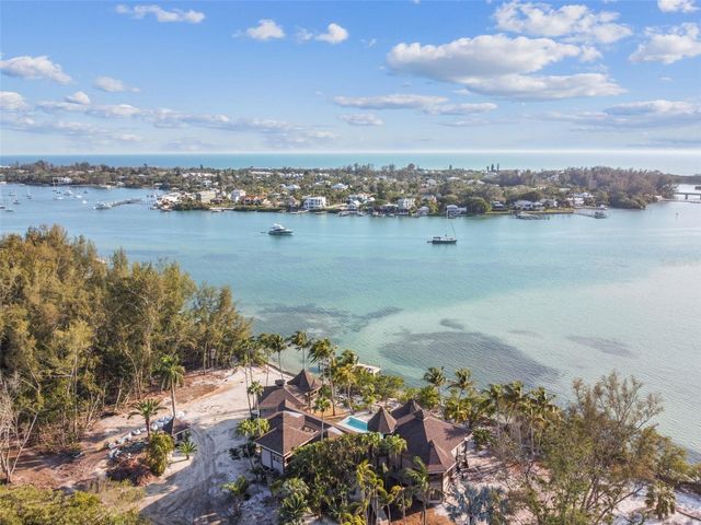7147 LA LENAIRE DRIVE, Longboat Key, FL 34228